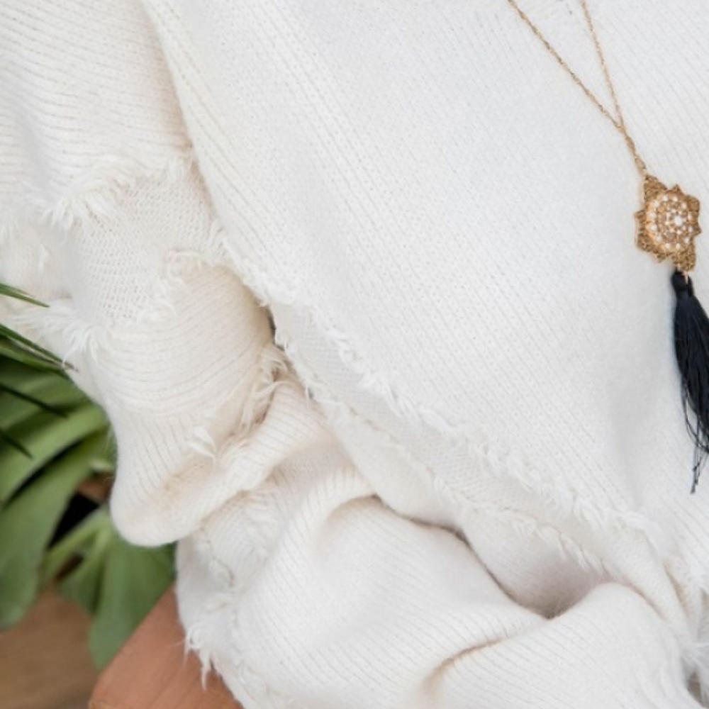 Cream Round Neck Long Sleeve Tassel Sweater - Picture 4 of 5